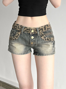低腰豹纹拼接牛仔热裤 Low Rise Leopard Patchwork Denim Shorts