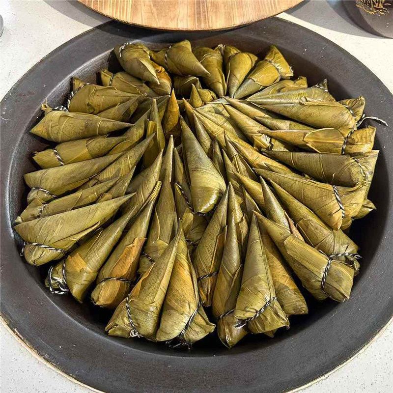 安徽安庆太湖特产端午节粽子农家手工制作芝麻粽红豆鲜肉羊角粽子