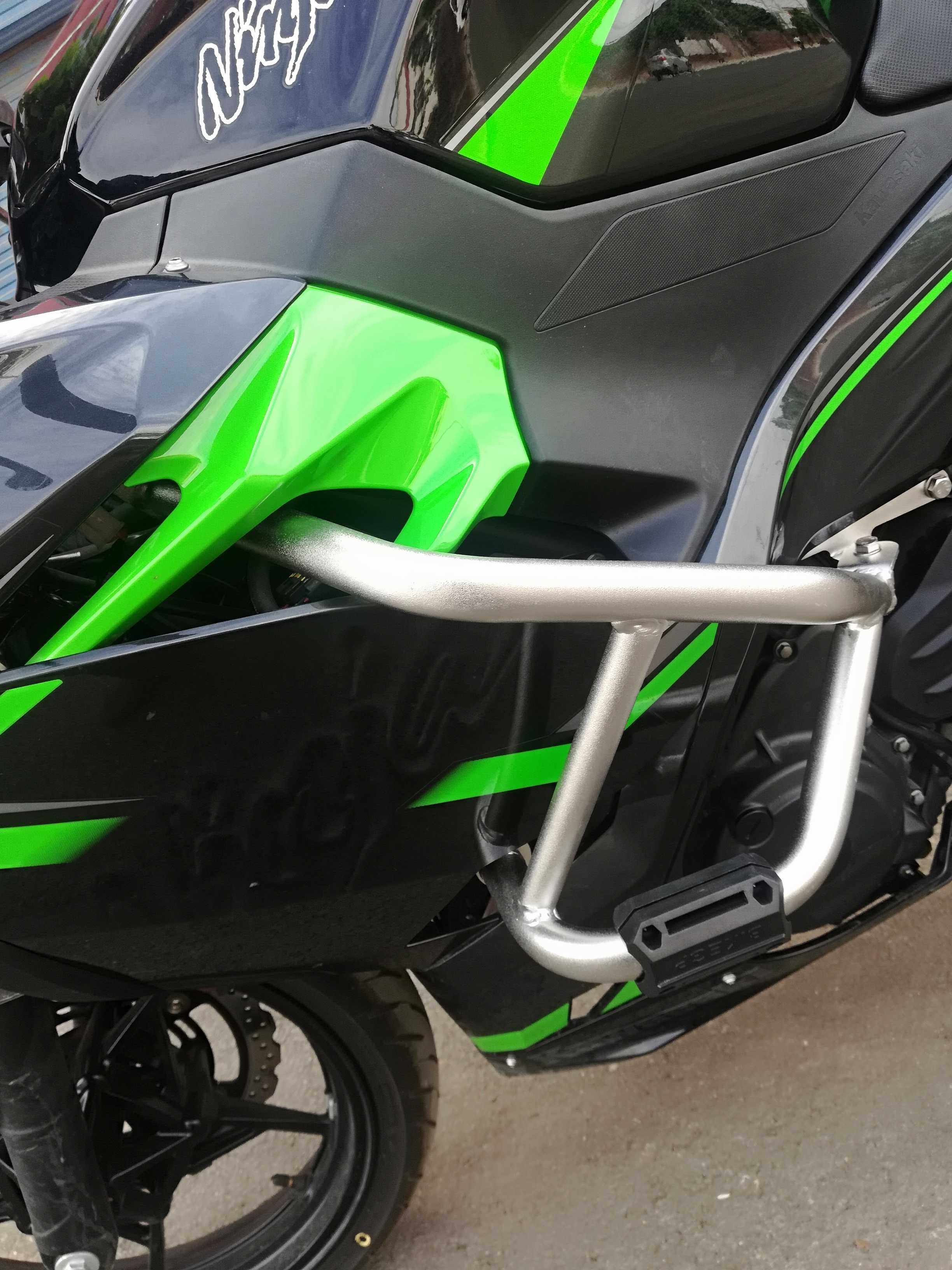 川崎小忍者ninjia400改装防保险杠车身防摔块保护杠