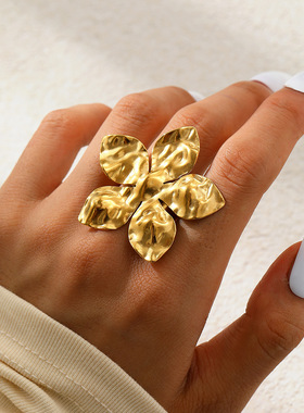 小众复古捶打纹花瓣戒指