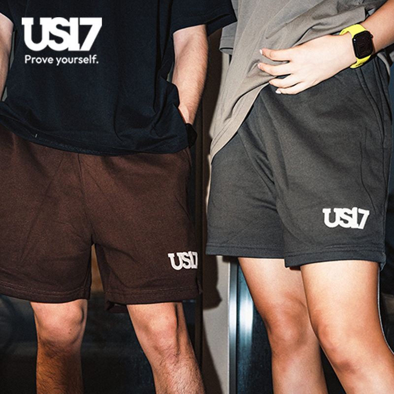 US17重磅立体刺绣宽松美式短