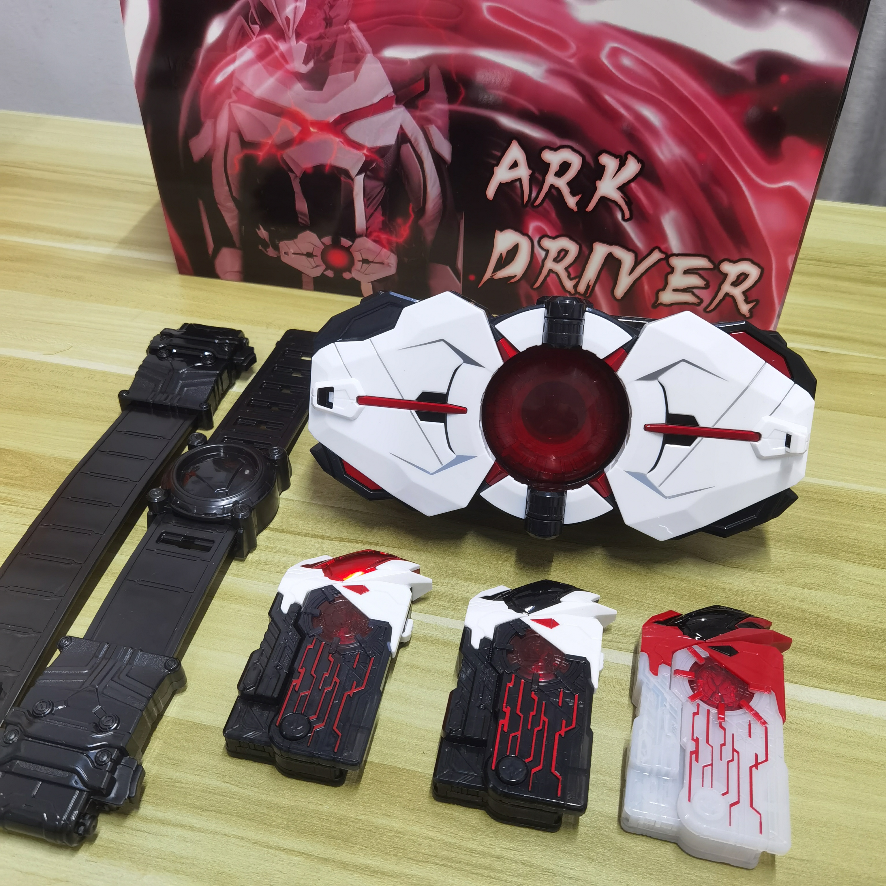 假面骑士01零一亚克驱动器国产变身腰带亚克密钥ARK密钥千骑