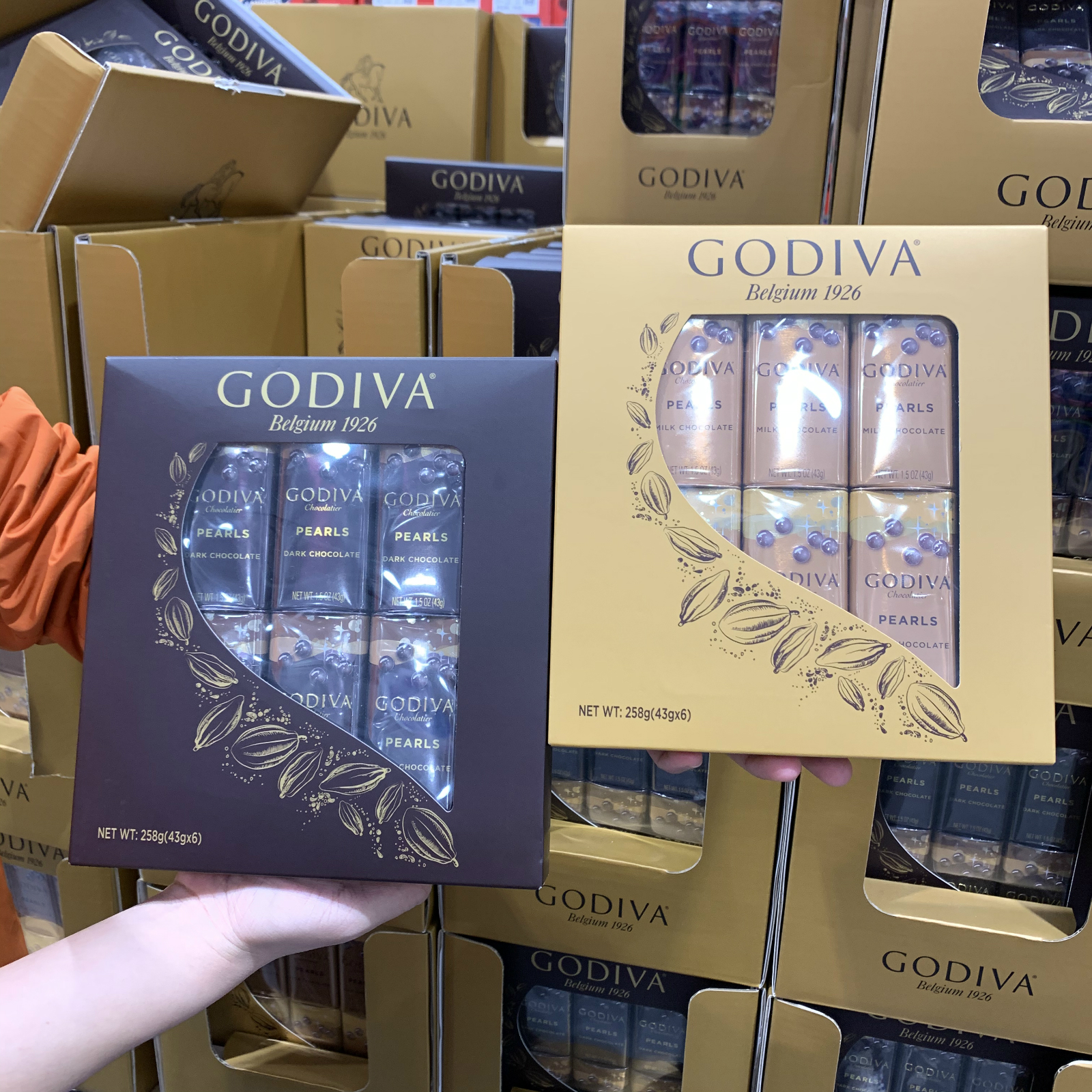 GODIVA歌帝梵牛奶黑巧克力豆43g*6罐礼盒装节日送礼巧克力小零食