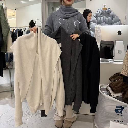 爱情的模漾  韩国代购  PD075（taste）係扣V領上衣