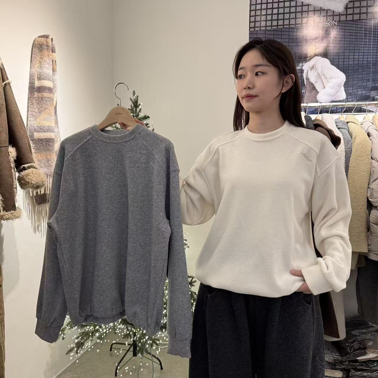 爱情的模漾  韩国代购  ND074（underson）刺繡大學T