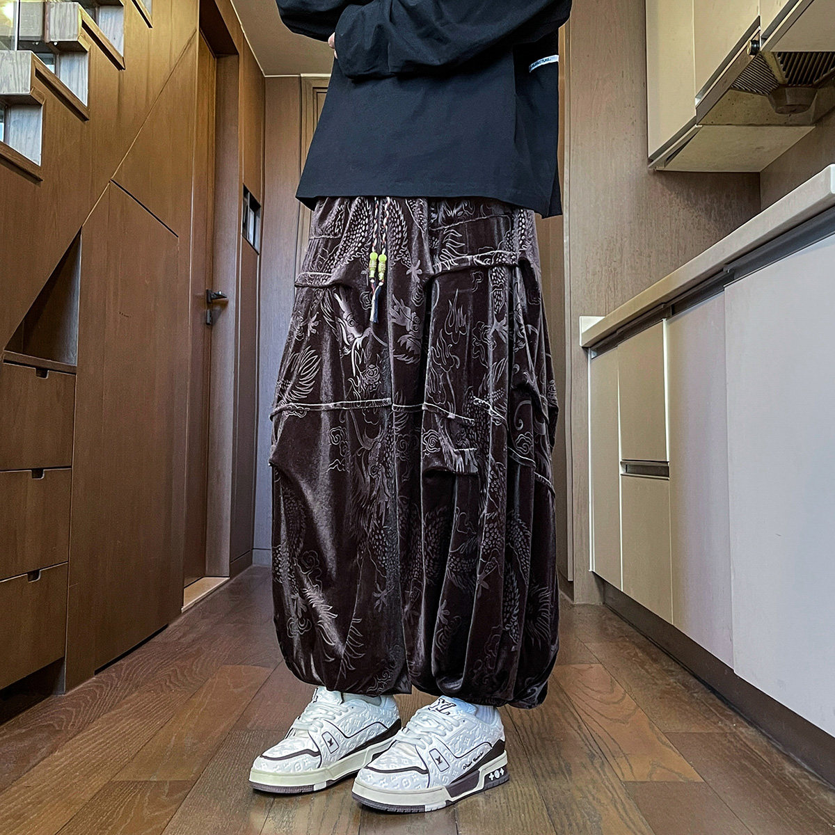 新中式I风金丝绒龙纹垂感折褶小众设计阔腿裤男K258-P78控98图片