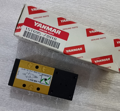 428.32.0.1 洋马6EY18ALW上用的马达启动电磁阀 151695-73910