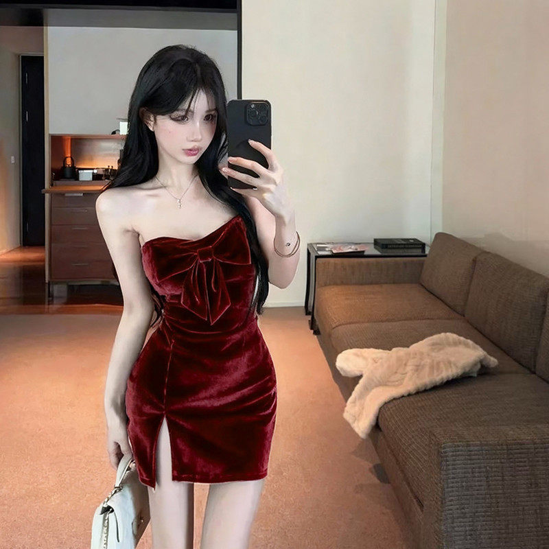 辣妹纯欲时尚性感露胸打底抹胸金丝绒蝴蝶结一字肩连衣裙夜场短裙