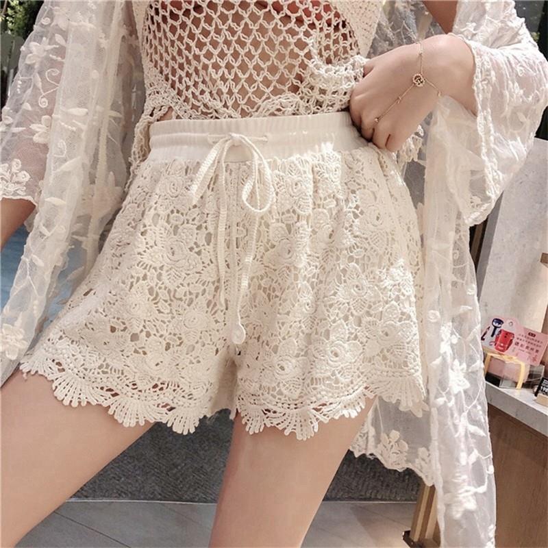 Lace lace can be worn over casual shorts  蕾丝花边可外穿短裤