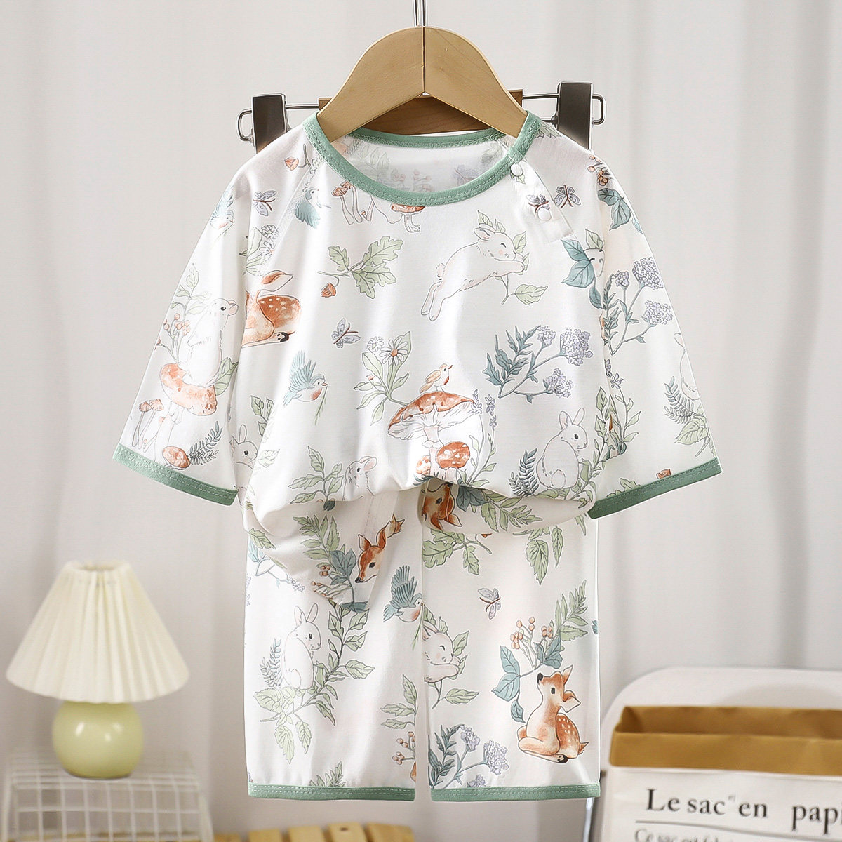 无骨儿童睡衣家居套装2025夏季薄款透气男女宝宝七分袖休闲空调服