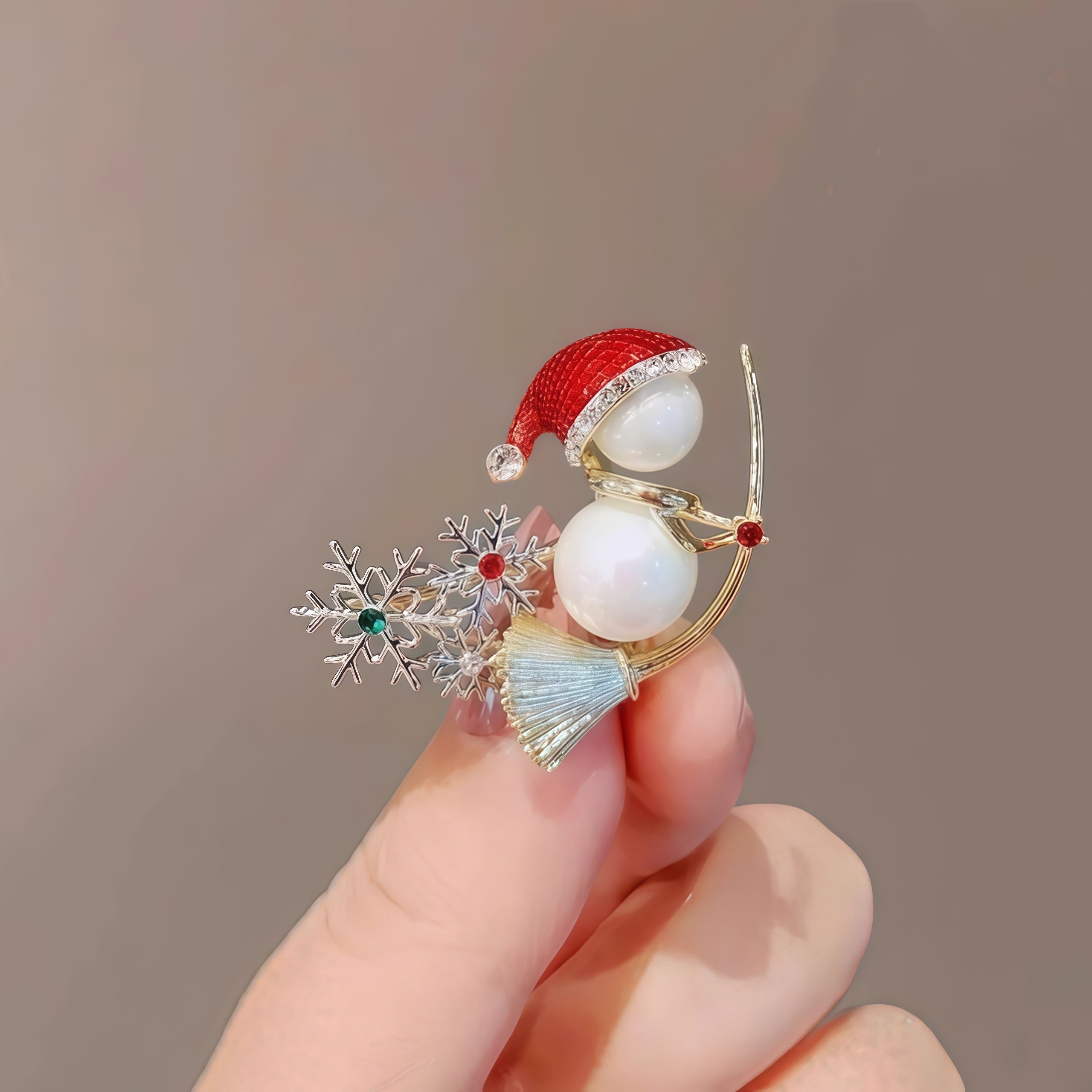 日系可爱圣诞系列小雪人胸针女气质别针个性新年礼物毛衣外套配饰,饰品/流行首饰/时尚饰品新,胸针,淘宝优惠券,粉丝福利购,淘宝优惠卷