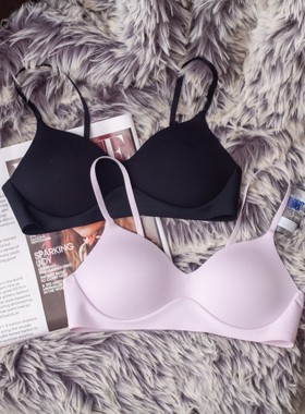 裸感隐形无痕内衣女软支撑小胸聚拢文胸固定杯收副乳透气文胸罩女