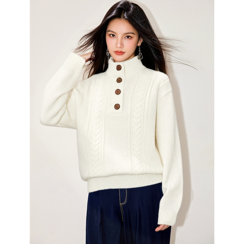 正品哥家新2026秋冬季白色高领麻花毛衣加厚保暖羊毛针织衫上衣