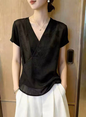 正品哥家新款V领提花短袖衬衫