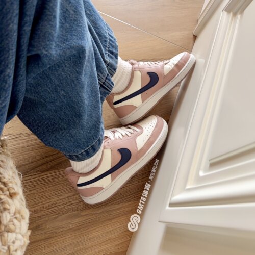 专柜正品Nike26秋季女子板鞋