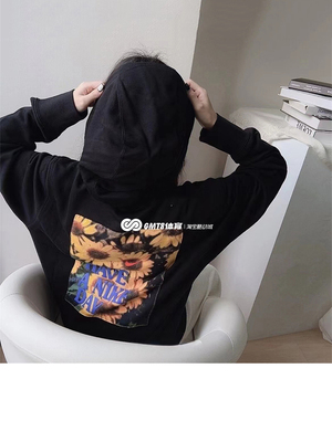 专柜正品Nike雏菊印花连帽卫衣