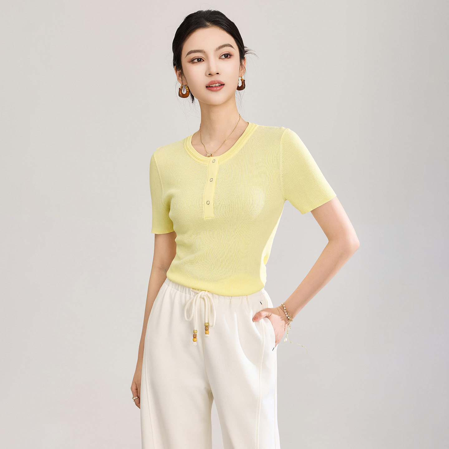 16针四平密织超细双曲圈修身短袖针织衫女夏新款上装南油