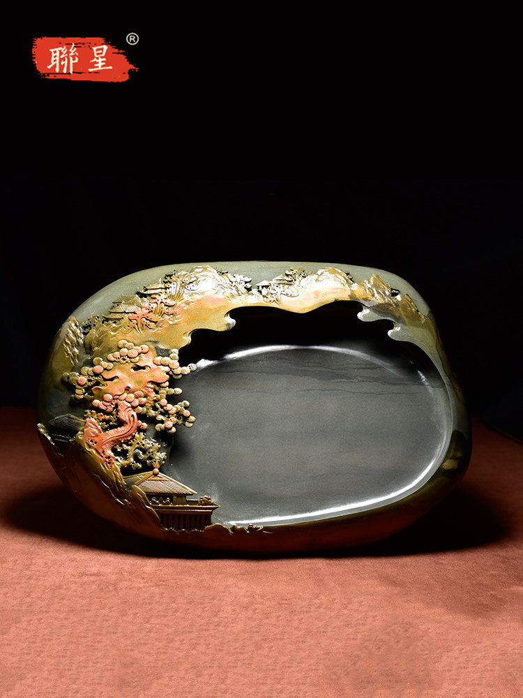 浮雕精工山水意境四大名砚之老坑金晕金皮歙砚摆件文房收藏送礼佳品