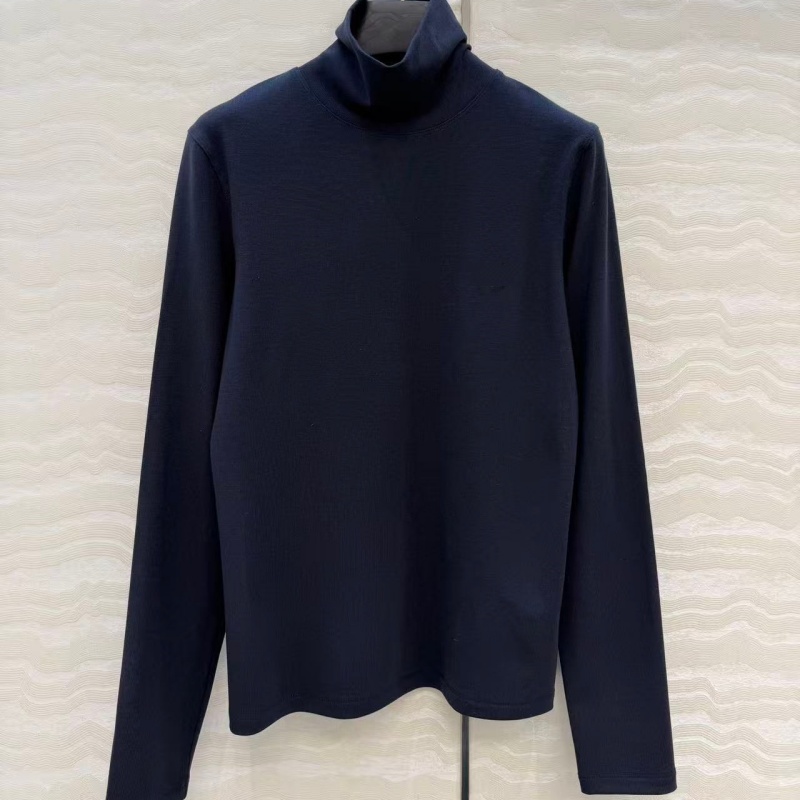 韩版新款定位刺绣天丝羊毛打底衫