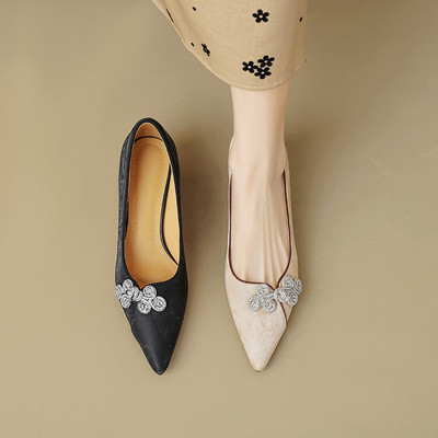 春季女鞋单鞋中式手工花朵浅口