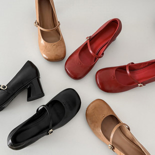 SIX MADDEN2026春季女鞋方头粗跟玛丽珍鞋复古浅口女单鞋 SMD400