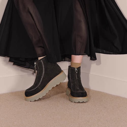 思加图2025冬女靴雪地靴加绒短靴