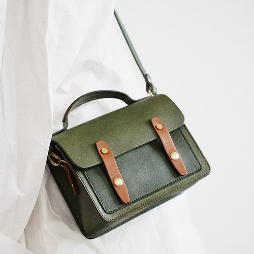 MISKSOLA 复古手工真皮方形质感邮差包包港风小方包剑桥包斜挎包