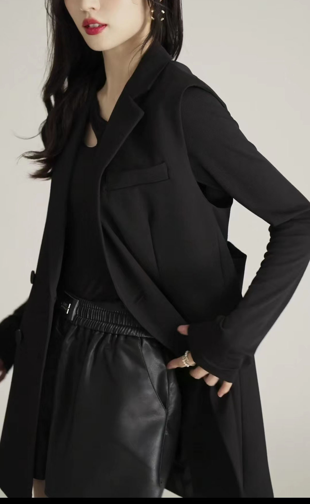 双排扣甜酷手长西装领蝴蝶结马甲