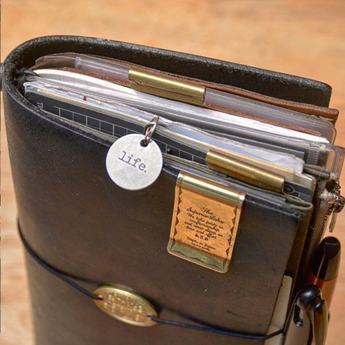 瑕疵捡漏复古牛皮笔记本手帐本