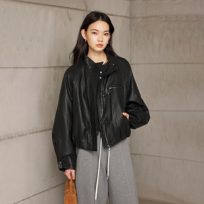 CLMX 白鸭绒立领修饰背部双门襟蝙蝠袖抽褶下摆PU夹克羽绒服外套