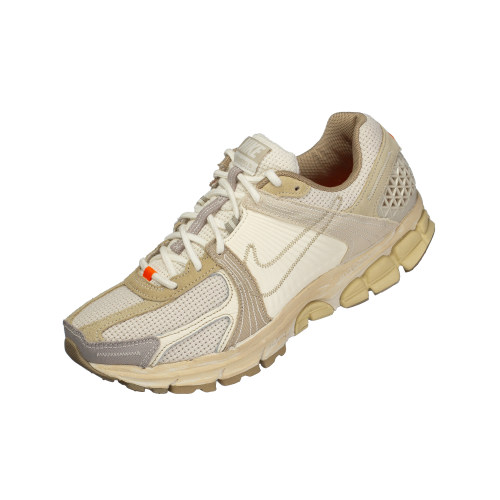NIKE ZOOM VOMERO 5 舒适缓震低帮复古休闲跑步鞋米色 IM6966-104