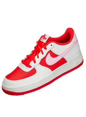 NIKE AIR FORCE 1 VALENTINES DAY 情人节复古休闲鞋 HV5165-121