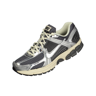 NIKE ZOOM VOMERO 5 舒适百搭复古低帮跑步鞋灰银 IM3486-001