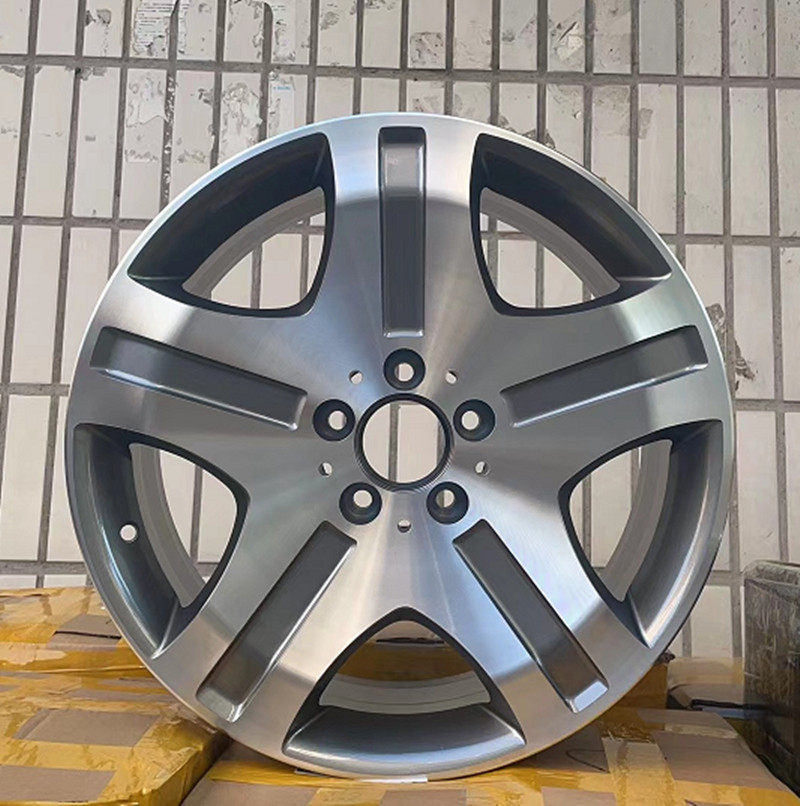 适用奔驰轮毂C/E/S级C260L E300L S450 GLC AMG改装17/18/19/20寸