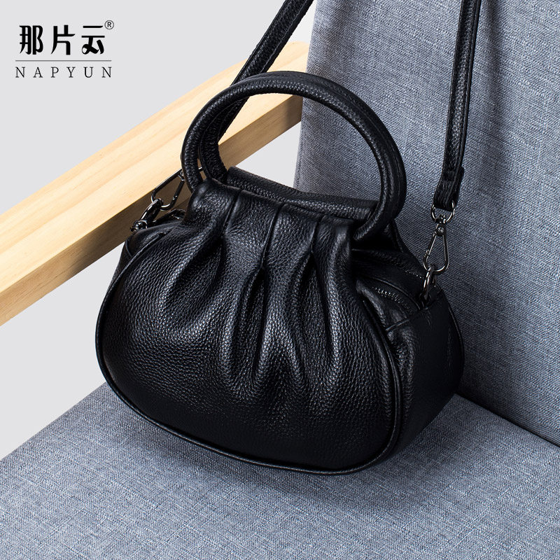 真皮女包2021新款中年妈妈包手提包斜挎手拎包夏季迷你手挽小包包