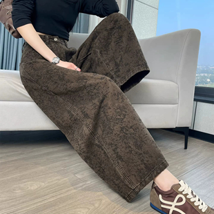 美式复古提花弯刀牛仔裤裤子女款2026春季新款宽松设计直筒阔腿裤