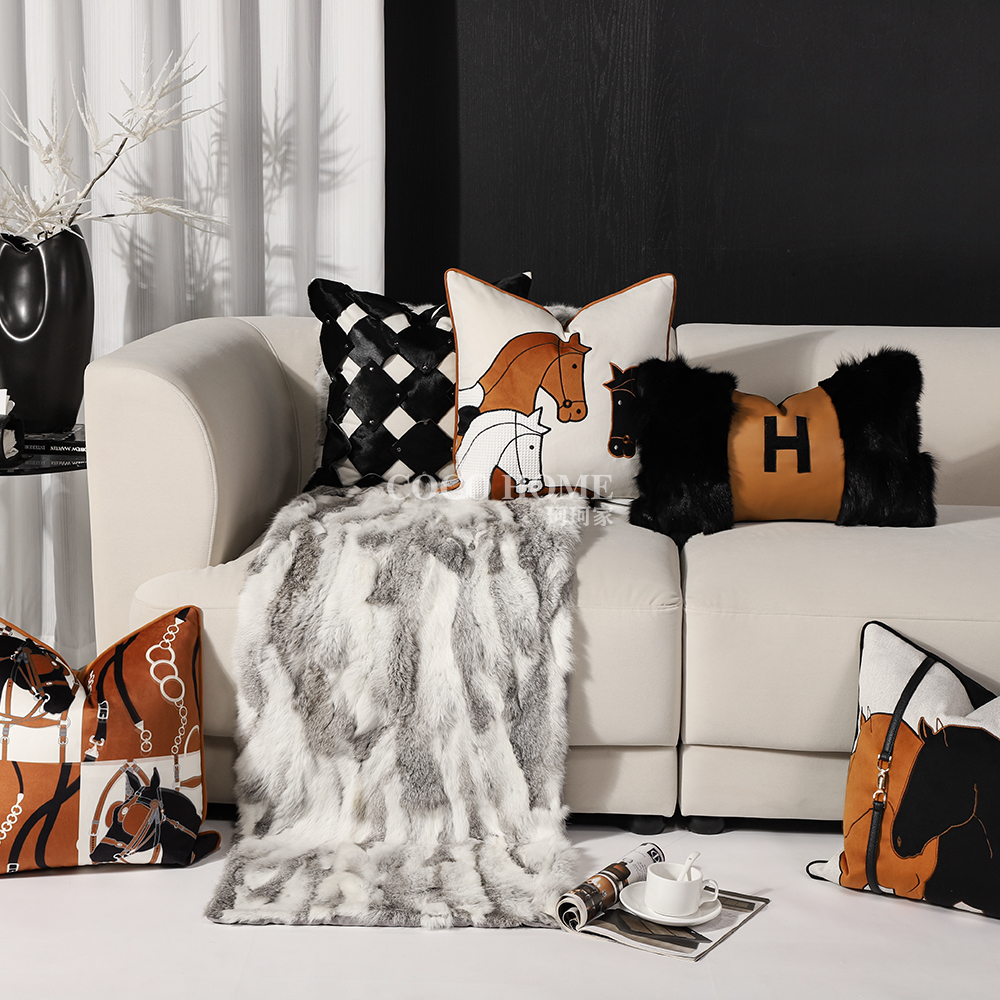 轻奢爱马仕橙色马术系列抱枕靠垫