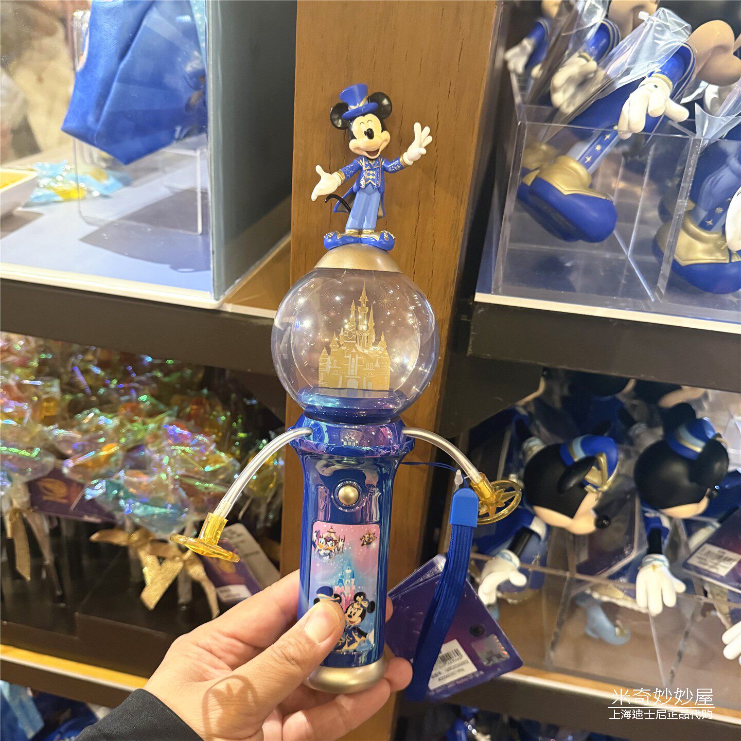 迪士尼10周年米奇发光旋转玩具