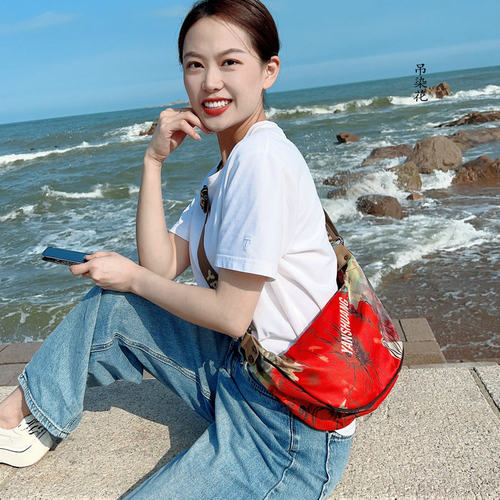 休闲胸包阎双创造背包休闲斜挎包