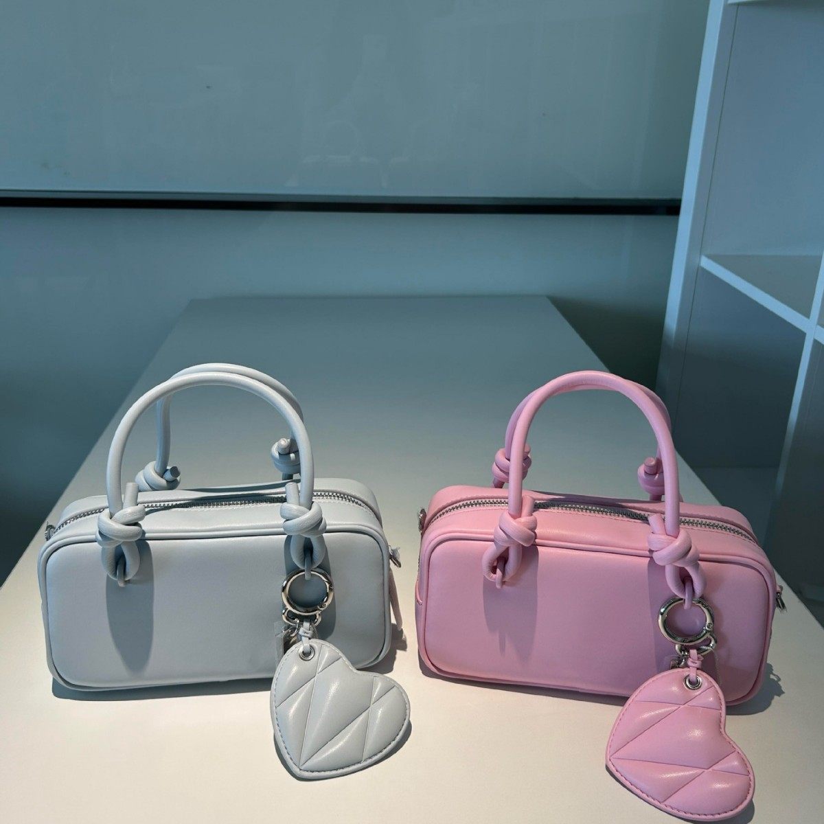 美拉德贝塔吐司包小号保龄球包女秋冬小众波士顿手提单肩斜挎包女