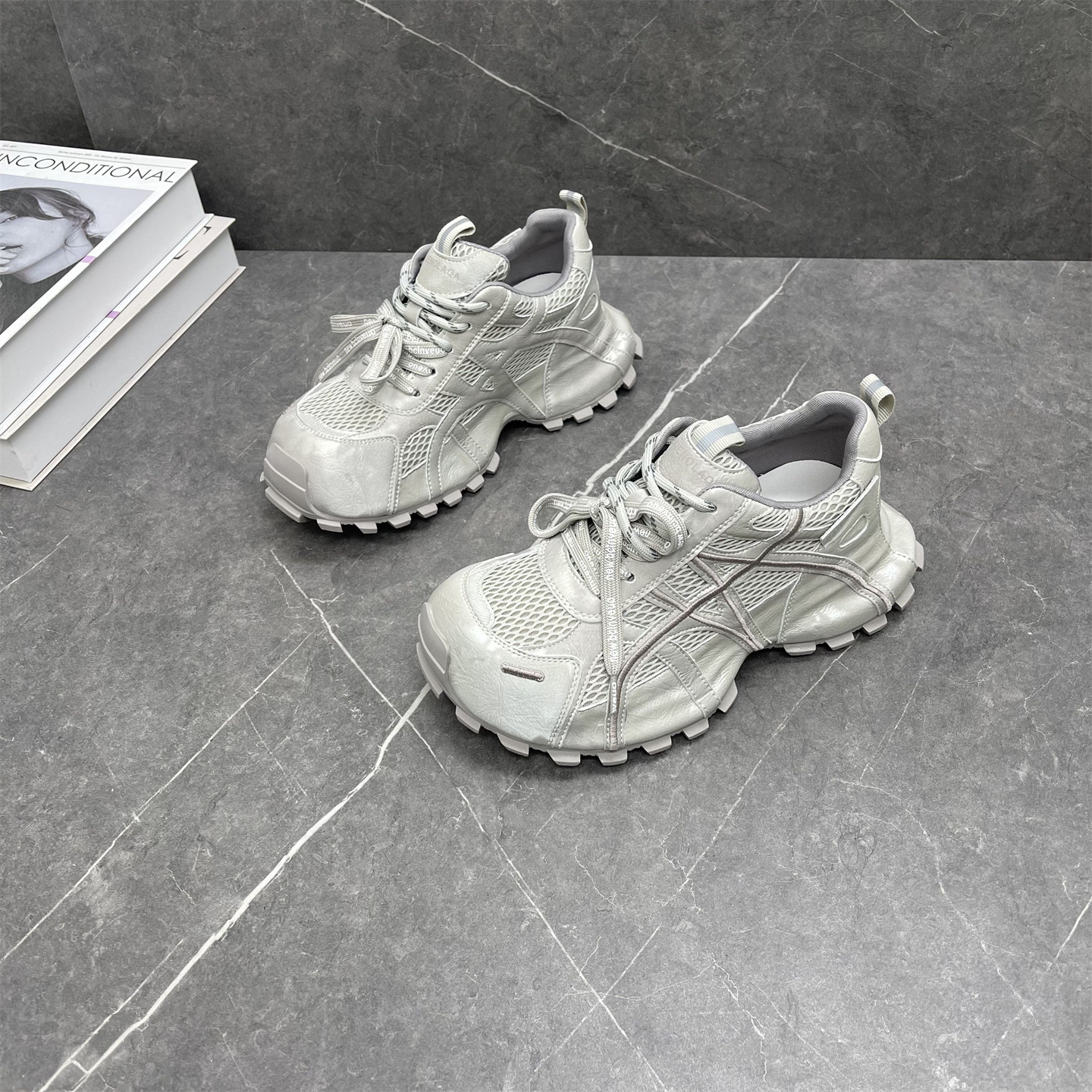 超轻厚底老爹鞋女2026春季新款双鞋带网面透气增高百搭运动休闲鞋