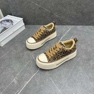 加绒保暖豹纹洋气百搭运动休闲鞋 真皮厚底增高板鞋 女2025秋冬新款