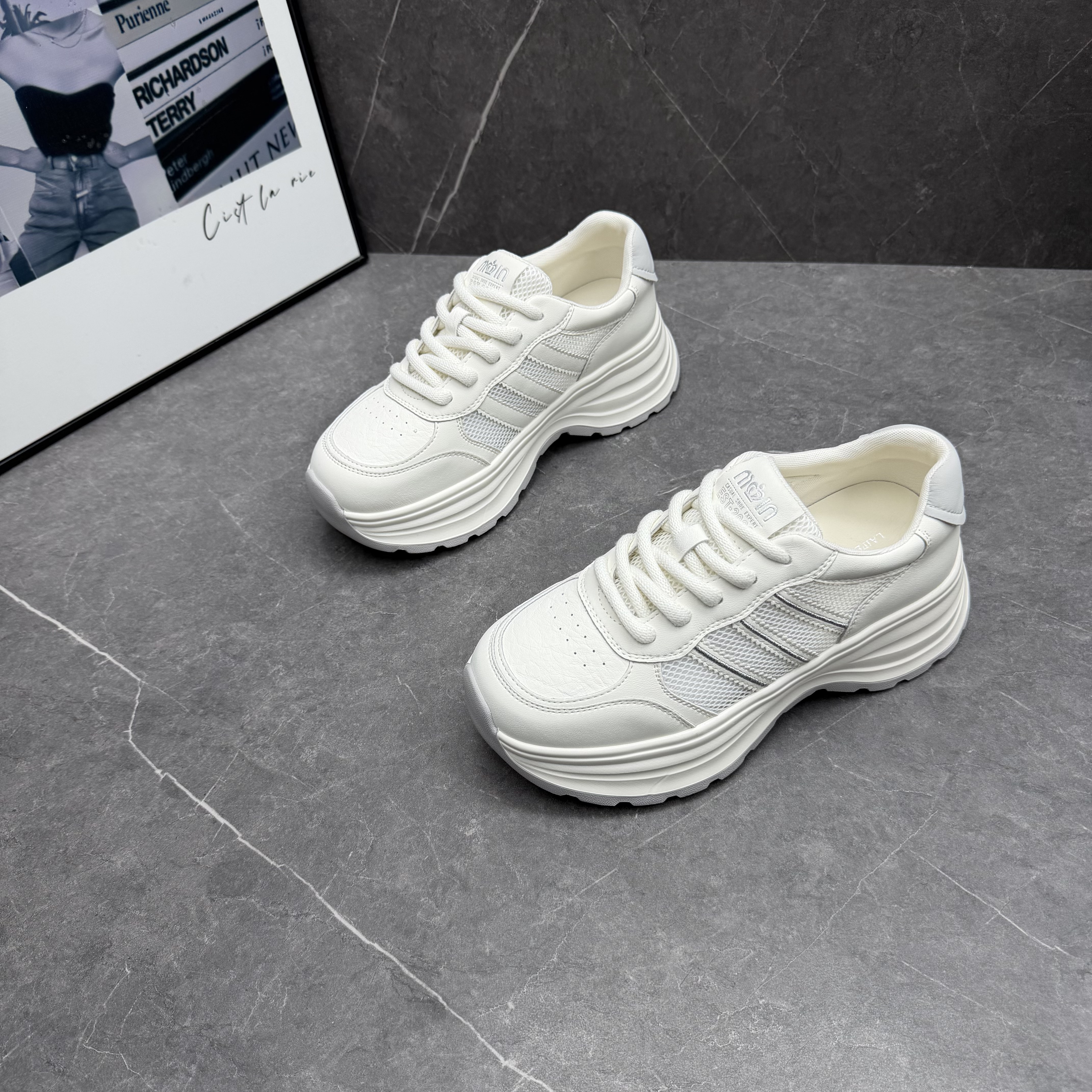 透气网面厚底老爹鞋女2025年春夏新款超轻时尚百搭真皮休闲运动鞋