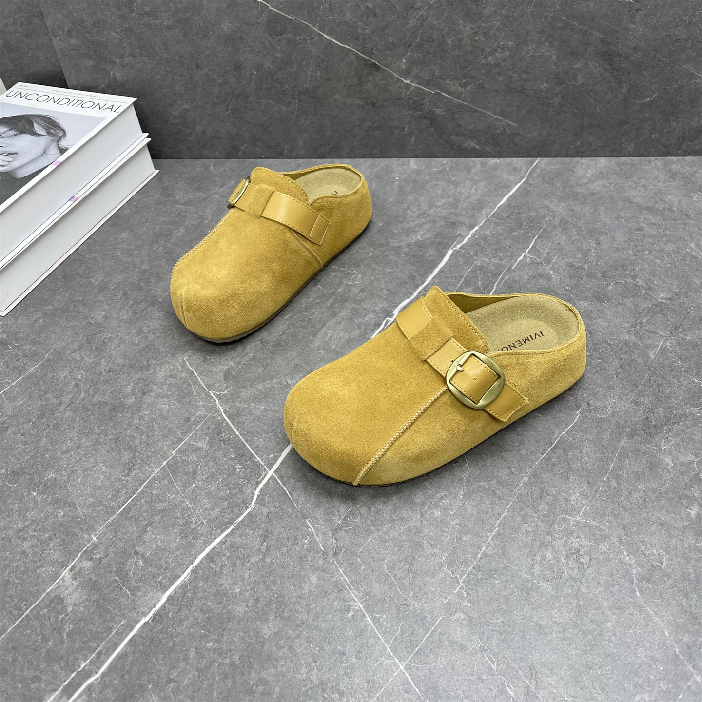 真皮包头拖鞋女2026年春季新款厚底防滑一脚蹬休闲外穿时尚勃肯鞋