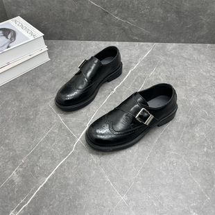 复古风圆头雕花厚底英伦风粗跟单鞋 布洛克休闲小皮鞋 女2026春新款