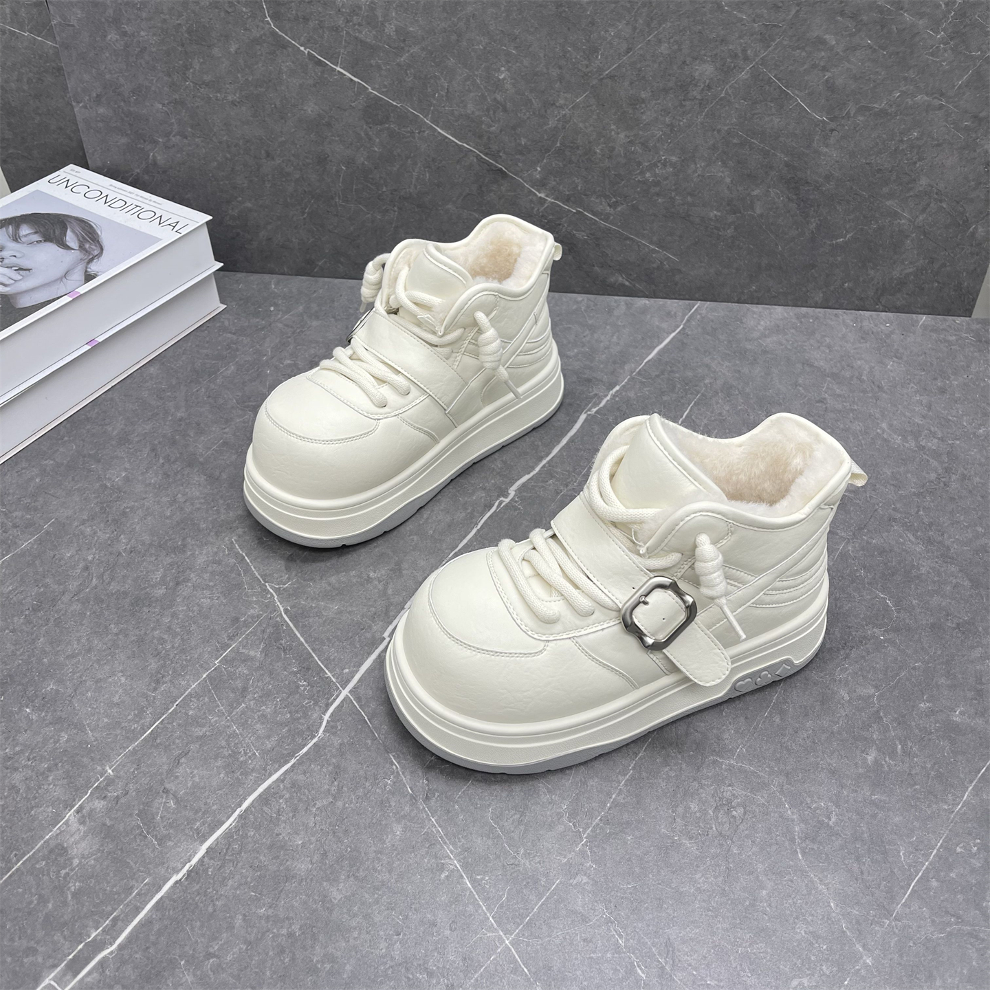 皮带扣丑萌大头面包雪地靴冬新款