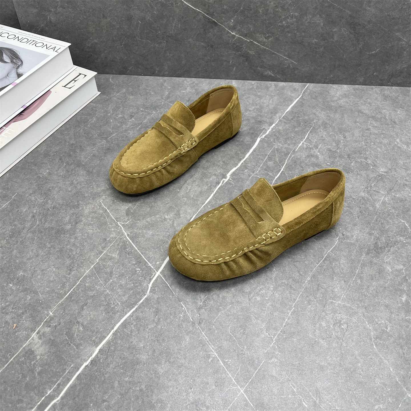 英伦风软底豆豆鞋女2026春季新款复古一脚蹬懒人平底羊皮时尚单鞋,女鞋,乐福鞋（豆豆鞋）,淘宝优惠券,粉丝福利购,淘宝优惠卷