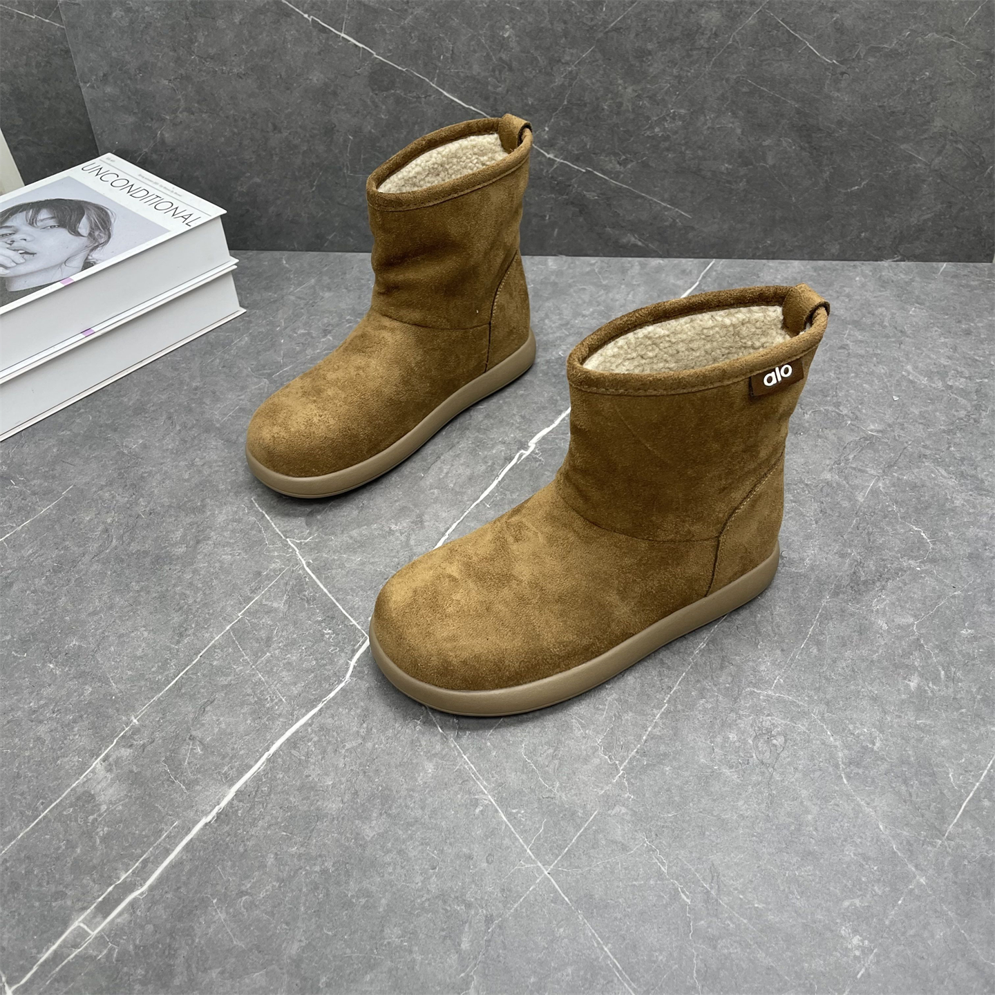 复古时尚一脚蹬雪地靴冬季新款