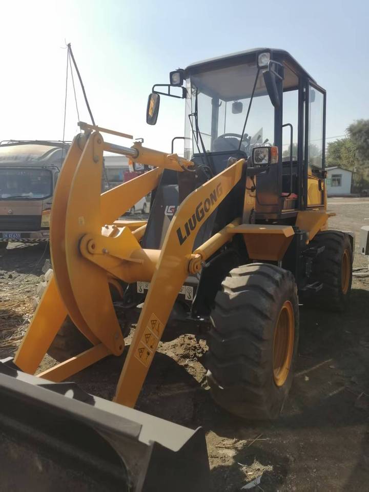 12月28日辽阳轮式装载机网络拍卖公告