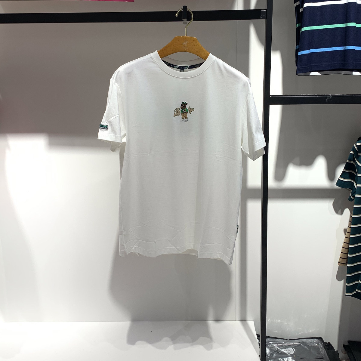 比华利保罗24夏季新品男士纯棉舒适宽松版型白色圆领短袖T恤上衣